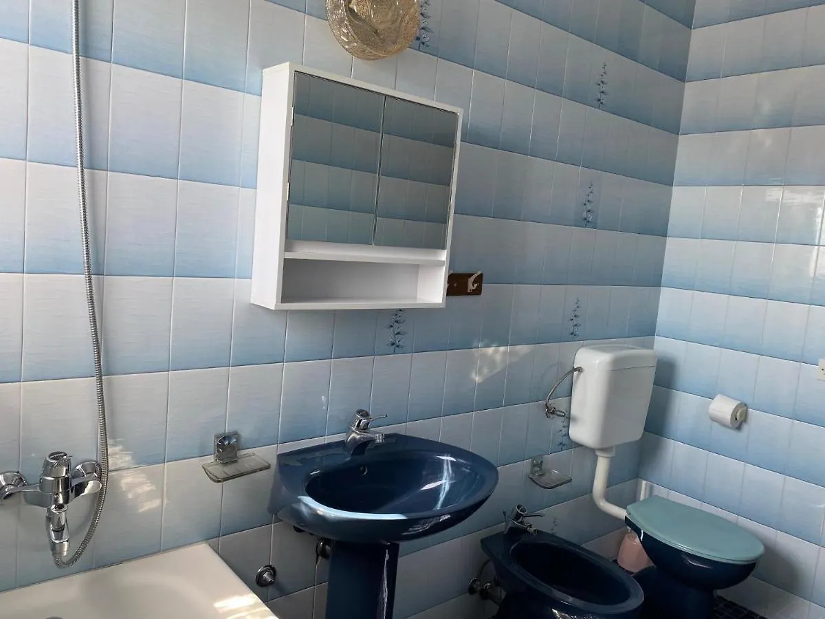 Apartmani Infinity Sukosan 0*,  Croatia