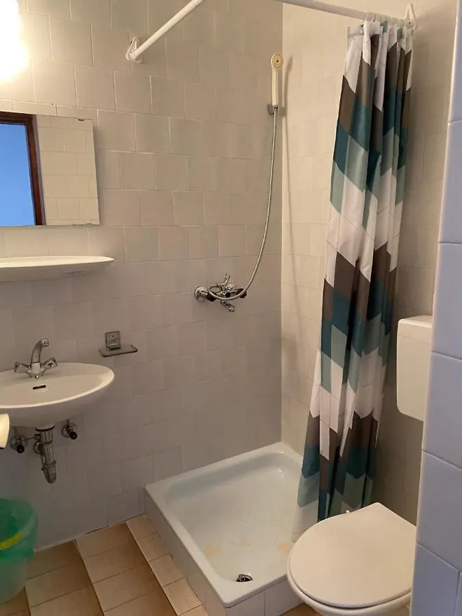 Guest house Apartmani Infinity Sukosan