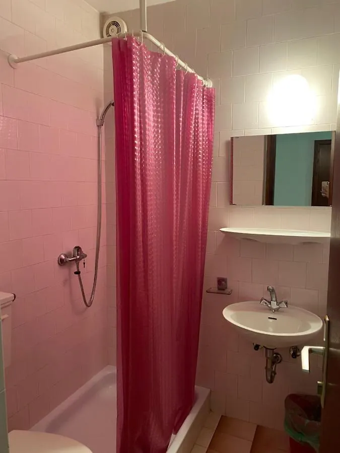 Apartmani Infinity Sukosan 0*,  Croatia