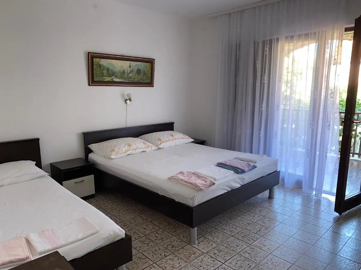 Apartmani Infinity Sukosan 0*,  Croatia