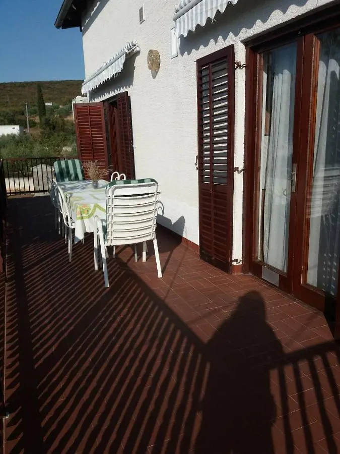 Apartmani Infinity Sukosan Guest house