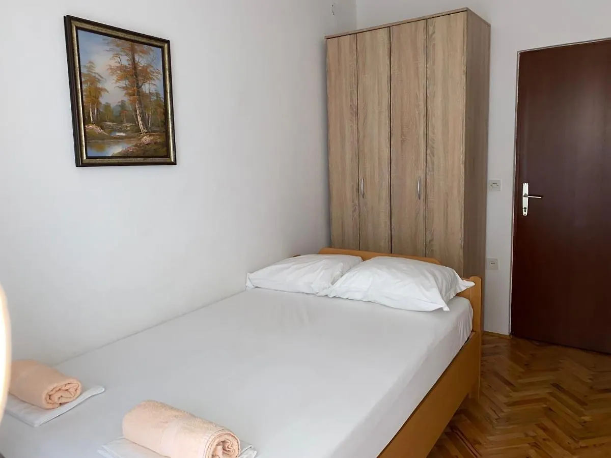 Apartmani Infinity Sukosan 0*,
